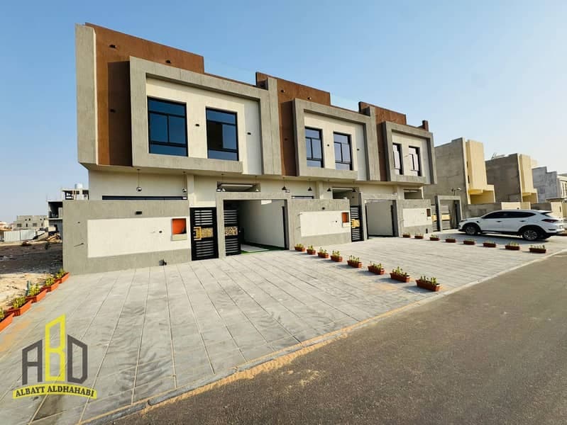 This elegant property features 3 spacious master bedrooms, premium personalized finishing, and an excellent outdoor setback that offers additional spa, photo 2