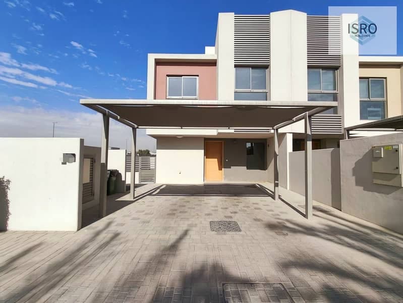 3BEDROOM corner unit townhouse Villa for sale available in al zahia Yasmeen, Al Zahia