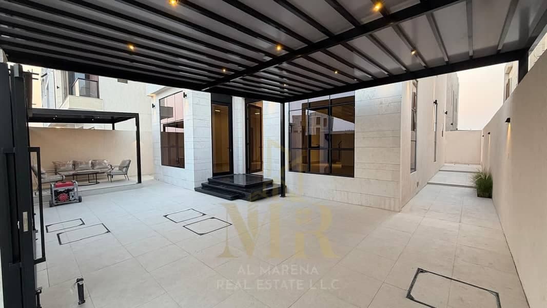 Luxury Villa for Sale in Al Helio 2 – Ajman | 5 Master Bedrooms | Two Floors + Roof | Fees Included, photo 3