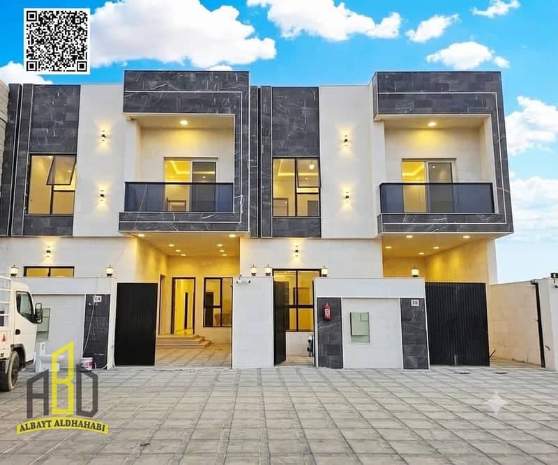 A distinctive villa for sale—registration fees included—located on a main road with a very large setback. Situated near Al Safeer Mall; freehold owner, Al Helio