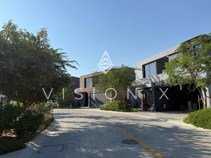 Serene Lifestyle | Ready to Occupy | Modern Design, Tilal City