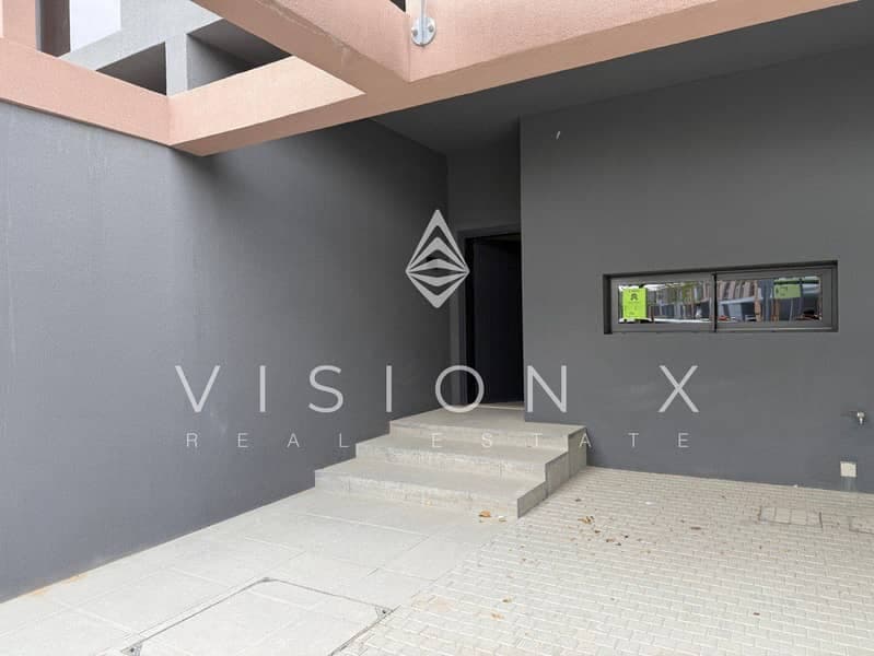 Serene Lifestyle | Ready to Occupy | Modern Design, photo 2