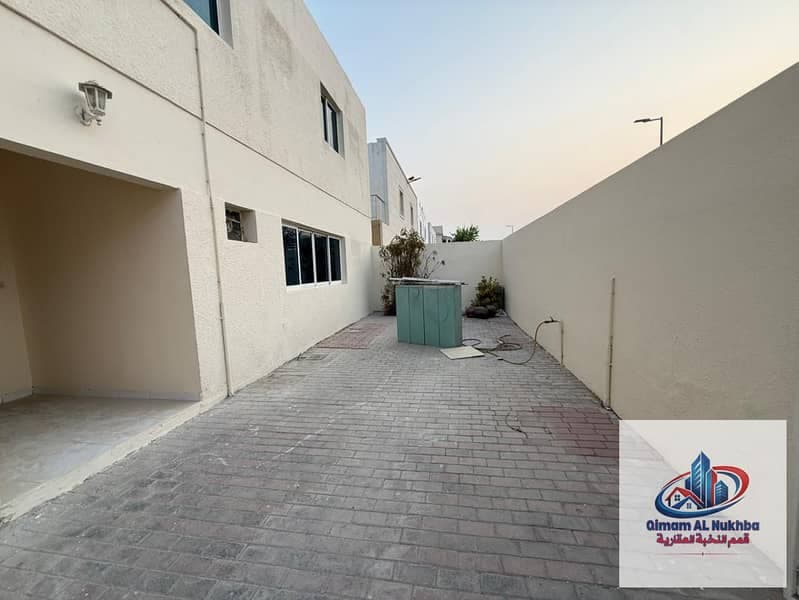English: Villa for sale near Al-Rifaa Beach, quality finishes, great price, ready to move in., photo 2