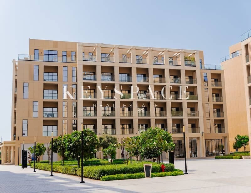 Contemporary Apartment | Shops, Dining & Amenities Nearby | Resale, photo 2